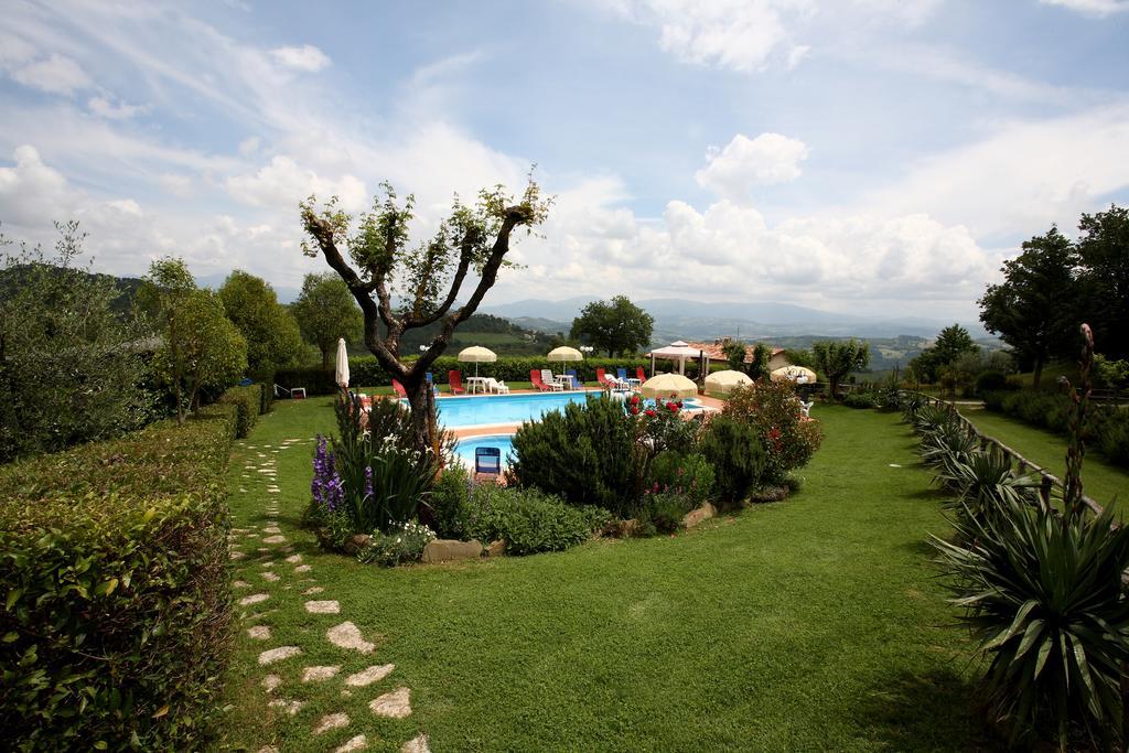 Poggio Paradiso Apartments Mengara Eksteriør bilde