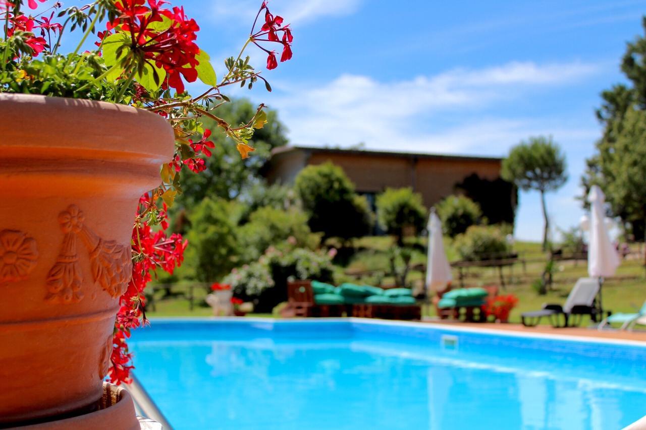 Poggio Paradiso Apartments Mengara Eksteriør bilde